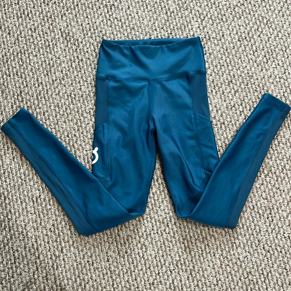 VGUC Peloton leggings (s)